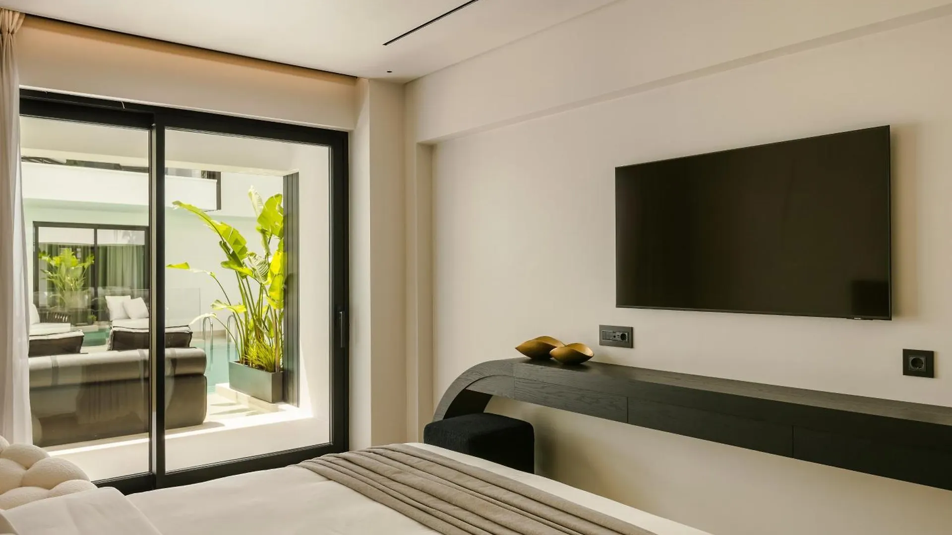 Casaly Hotel & Spa Argostoli  5*, Argostoli (Kefalonia)